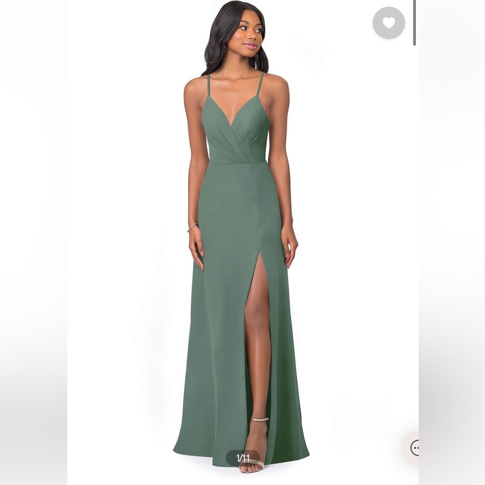 NWT Azazie Bridesmaid Dress - Everleigh style in Eucalyptus